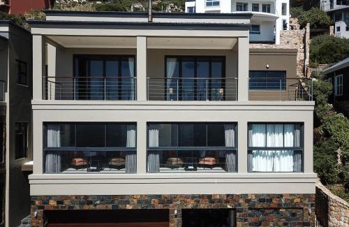 Glencairn House | Simon’s Town Guest House