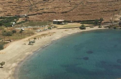 Kithnos Apartment | Simousi Studio 1 sea view on the beach