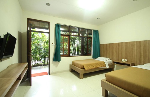 Kuta Hotel | Simpang Inn Hotel