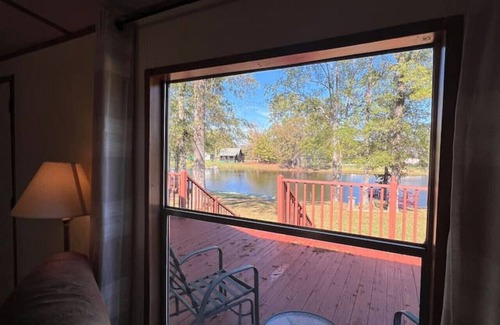 Saluda House | Simple Blessings | A View in Every Room | Sleeps 6