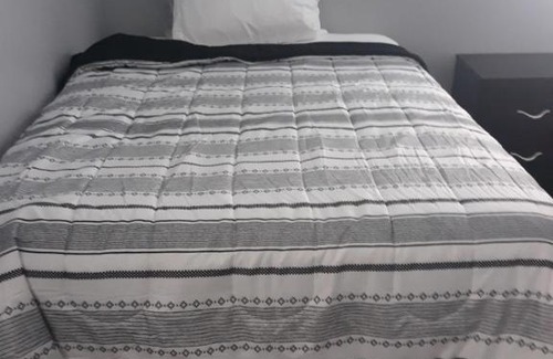 Conley House | SIMPLE n COZY STAY AT THE LAYOVER