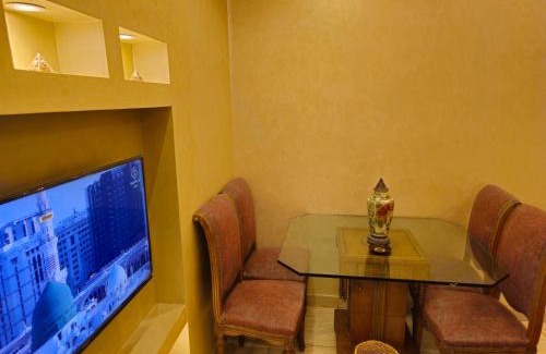 Bab Sharqi Apartment | Simple sea view apartment - families only