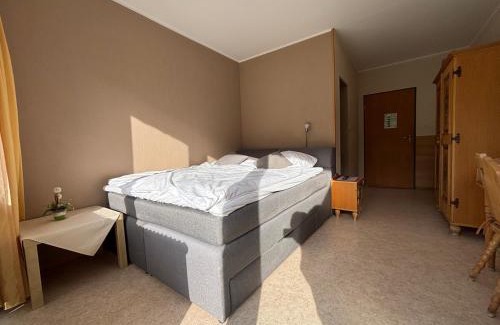 Bad Soden-Salmuenster Hotel | Simplex Stays Hotel Lauer
