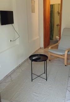 Psakoudia Apartment | Simplicity at Iris Accommodation