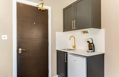Seven Sisters Condo | Simply Charming Studio - Great Location