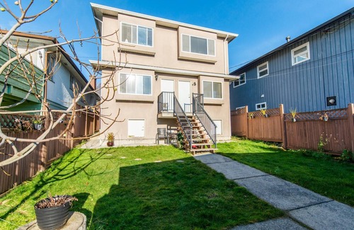 Vancouver South House | Simply delightful 1-bedroom suite near Langara College