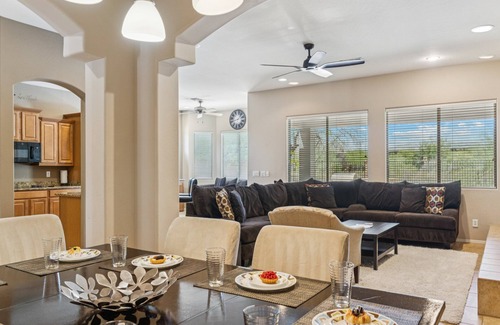 Sonoran Foothills House | Simply Irresistible Superb 4 bedroom Home/Community Pool/North Phoenix/Scottsdale