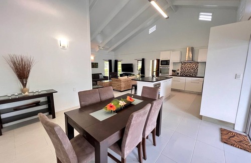 Arorangi Villa | Sina Pool Villa Rarotonga