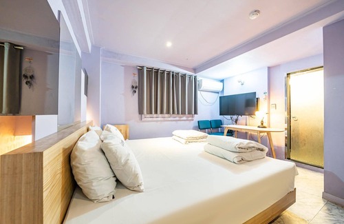 Sinchon-dong Hotel | Sinchon Champus