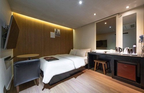 Sinchon-dong Hotel | Sinchon Cindy