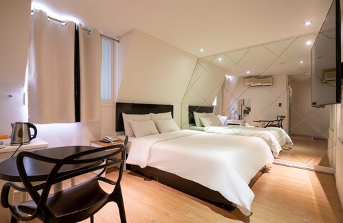 Sinchon-dong Hotel | Sinchon Reem
