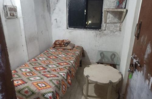 Yerawada House | Singh-Sadan PG HomeStay