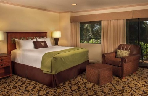 Crest Resort | Singing Hills Golf Resort