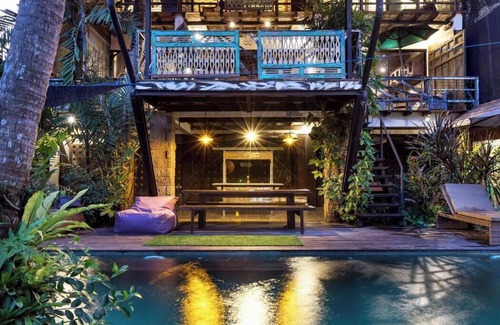Beraban Villa | Singing River Front Villa