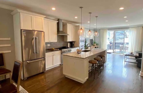 Avondale House | Single Family Home in Logan w/2 Car Garage