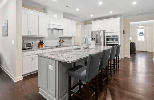 Mint Hill House | Single Level, Open Floor Plan w/ Indoor Fire Place