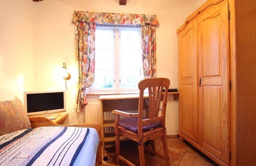 Tating Bed & Breakfast | Single Room 1 - Gästehaus Andresen-Warft