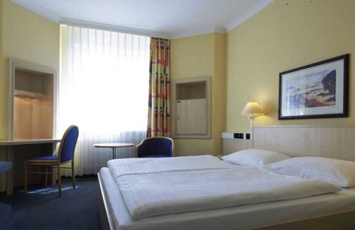 Erfurt Old Town Hotel | Single Room - Intercity Hotel Erfurt