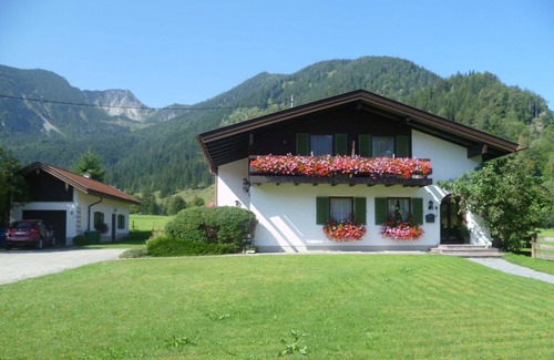 Bayrischzell Cottage | Single room online - Gästehaus Akelei