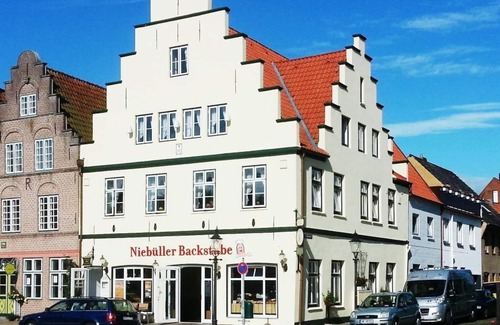 Friedrichstadt Bed & Breakfast | Single Room - Pension Marktblick - bed & breakfast