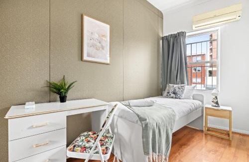 Kingsford House | Single Room - Private Spot in Kingsford - Convenient Location - Shared Bathroom