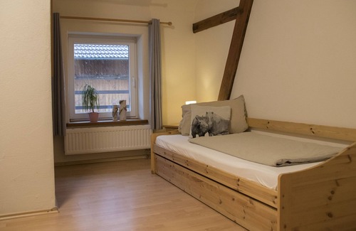 Ravensburg Apartment | Single room with TV and WLAN