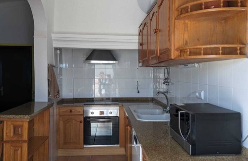 Bernarda House | Single-storey villa,sea view,AC,WIFI,garden,barbecue,terraces, 2mn from beach