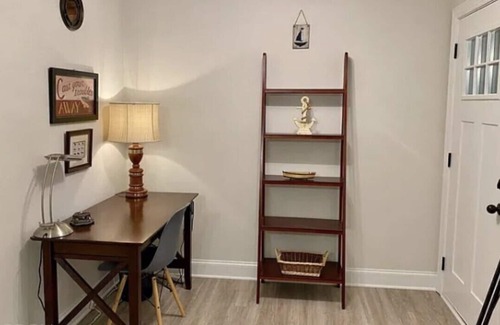 Buford Cottage | Single story 2 bedroom 2 bath that sleeps 7 in Buford, Georgia