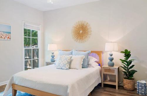 Columbus House | Single Story Fire Pit Updated Close to Downtown
