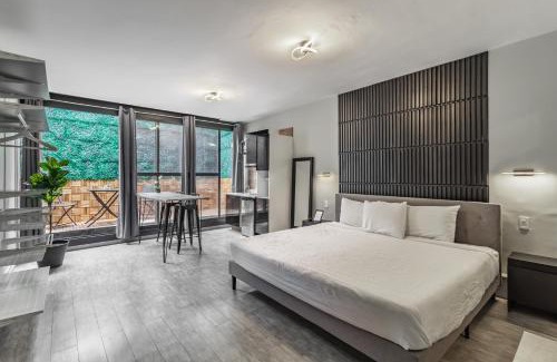 Miguel Hidalgo Hotel | Singular Goldsmith
