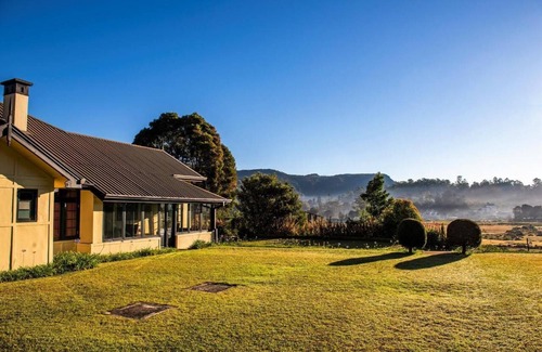 Nuwara Eliya Villa | Sinhagiri Mansion