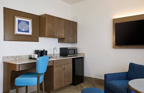 St. Pete Beach Hotel | Sirata Beach Resort St Pete Beach