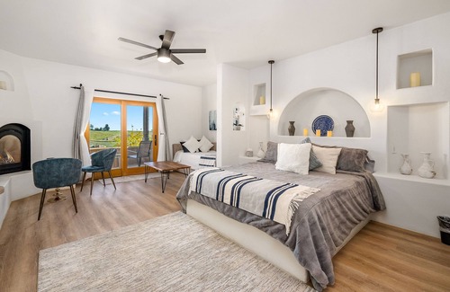 Paso Robles Bed & Breakfast | Sirena Vineyard Resort