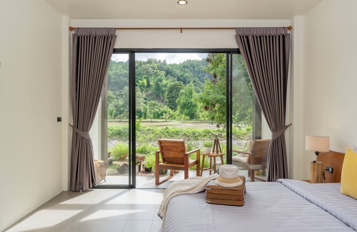 Mae Kon Hotel | Sirin Farm