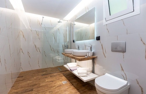 Kavos Hotel | Sirocco Hotel