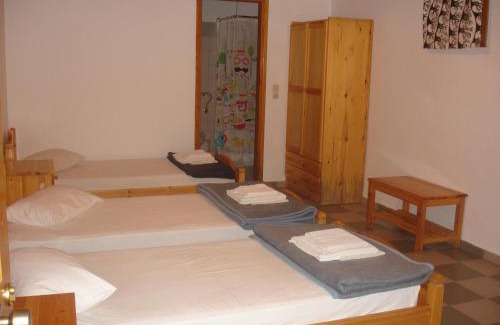 Parikia Apartment | Siroco's Rooms And Studios