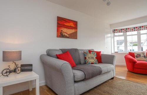 Rhosneigr House | Sisial-Y-Mor