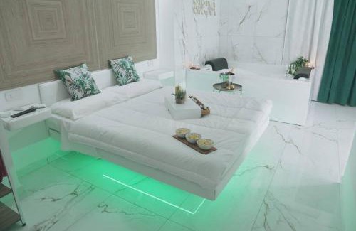 Portici House | Sisina Luxury Room Jacuzzi & Piscina