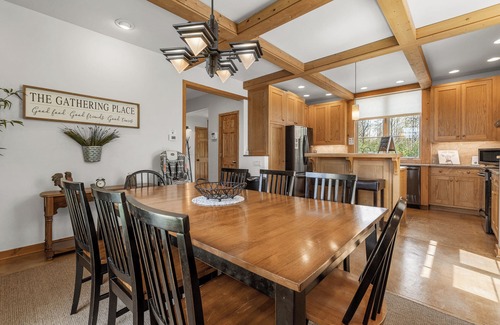 Ephraim House | Sister bay Private Home for Rental- Fire Pit and Yard games