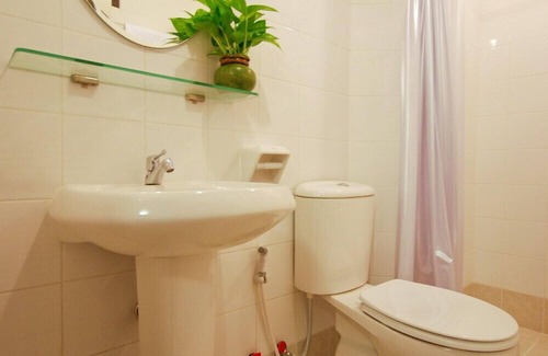 Ratchadaphisek Hotel | Sitara Place Hotel & Serviced Apartment