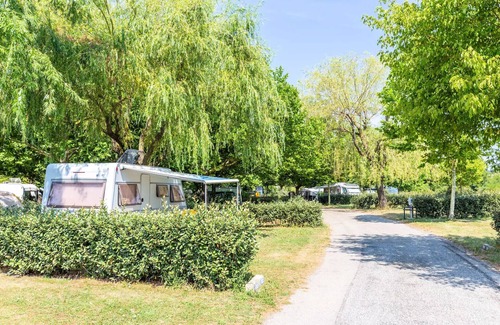 Sisteron House | Sites and Landscapes Les Prés Hauts * - Classic mobile home Durance 4 people