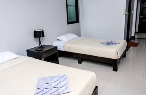 Dok Mai Hotel | Sitsongpeenong Muaythai
