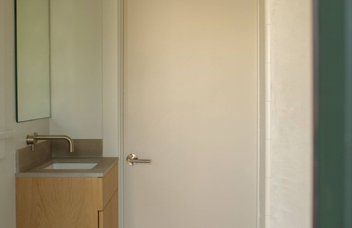 Silver Lake House | SITU Montana - Echo Park (Brand New)
