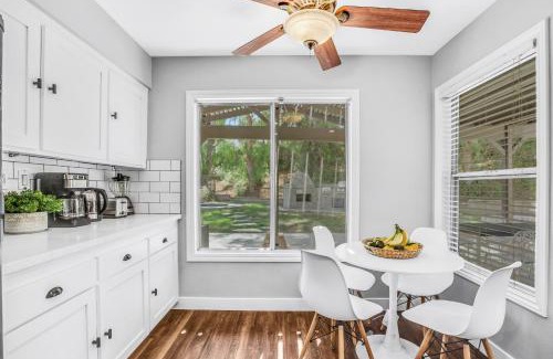 Castaic Apartment | Six Flags Getaway - Peaceful Retreat with Pool