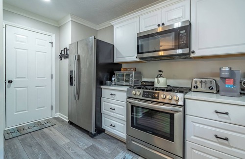 Lithia Springs House | Six Flags Vacation Home