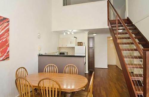 Broadwater House | Sixteen at Cape View Escapes