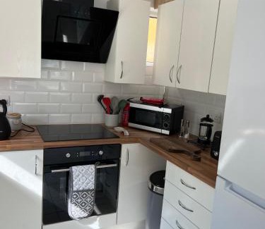 Mumbles Apartment | Sixty Four