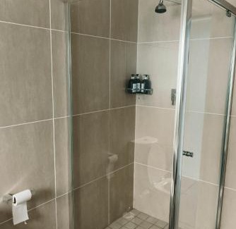 Greater Johannesburg Metropolitan Area Apartment | Sizakele Stays