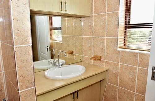 Trawal House | SJ's Self-Catering