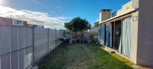 Struisbaai Apartment | Sjoe 3